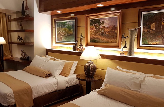 Stay Amare St.Francis Shangri-la Ortigas