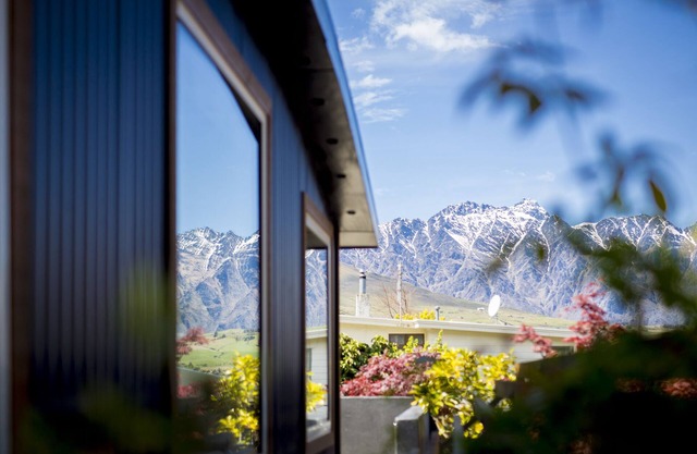 Stay of Queenstown