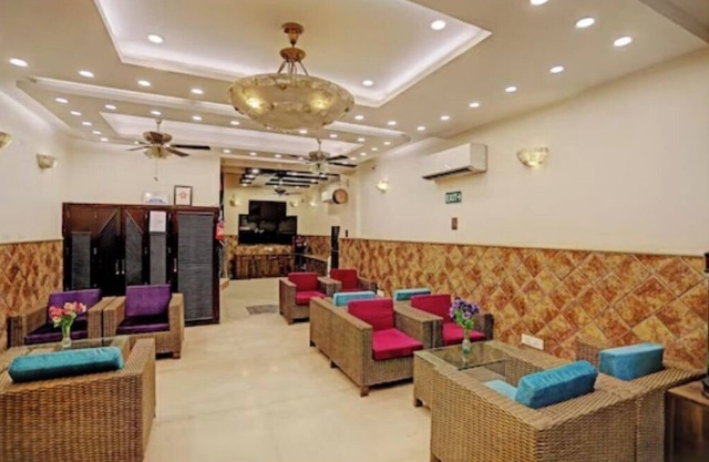 Staybook Atlanta@New Delhi Railway Stationn