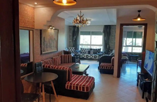 StayHere, Nice Apartment in Center, with a Panoramic View and Close to the Beach