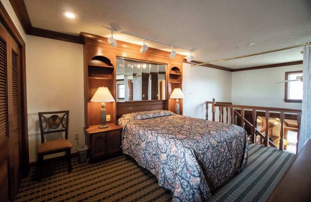 Steamboat Condo at Sunburst Resort near Skiing, Dining and more (1BD Loft)
