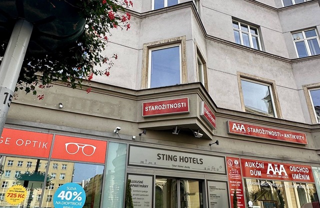 STING Boutique Apartments