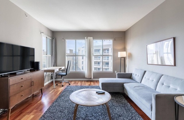 Striking Hayes Valley 2BR w/Balcony & Gym, near Dining, by Blueground