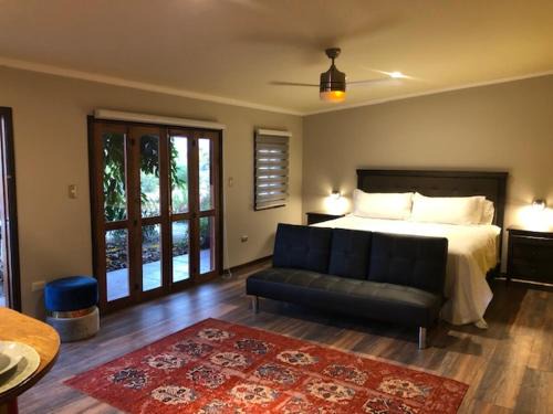 Strip Center Suites by Casona Lo Aguirre