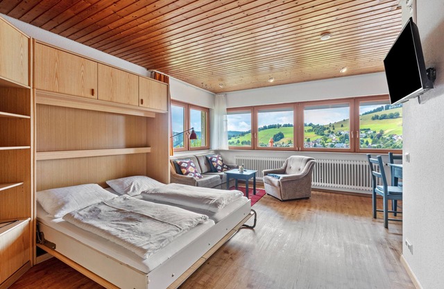 Studio '1, 30 sqm' with Mountain View, Shared Terrace and Wi-Fi