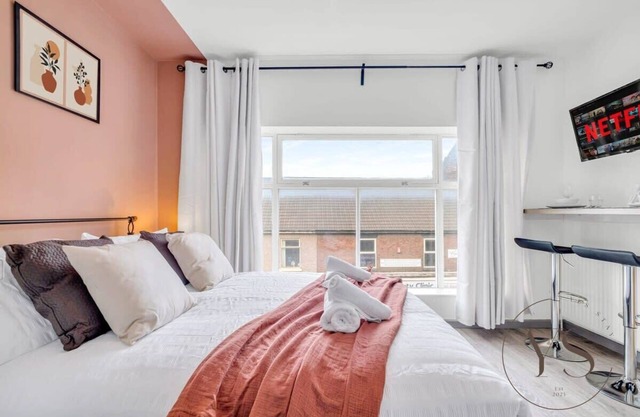 Studio 1A Near Alton Towers & Longton Station