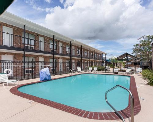 Studio 6-Luling, LA