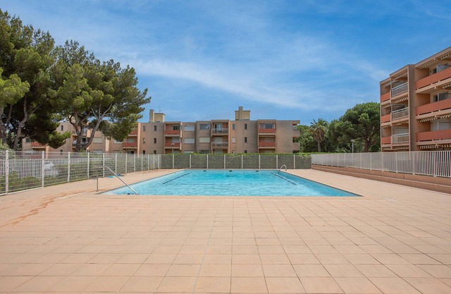 Studio Apartment "Les Rives De La Favière" with Mountain View, Shared Pool & Private Terrace