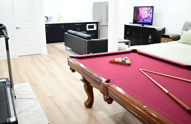 Studio Apartment in the heart of Caledon