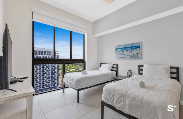 Studio Apt in Downtown Doral - Free Parking