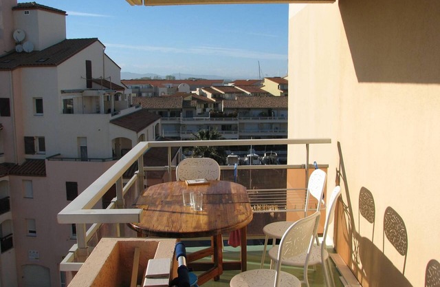 Studio avec Parking - C 033