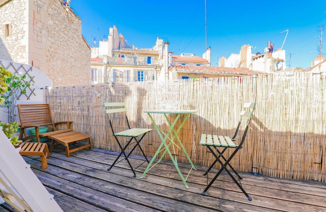 Studio avec terrasse - Vieux Port & Cours Julien