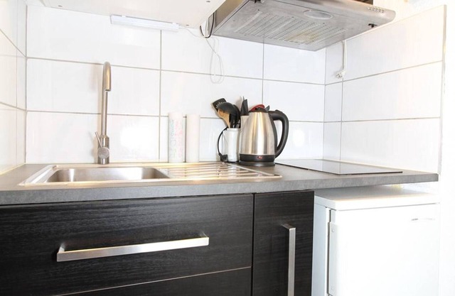 Studio Balaruc-les-Bains, studio flat, 2 persons