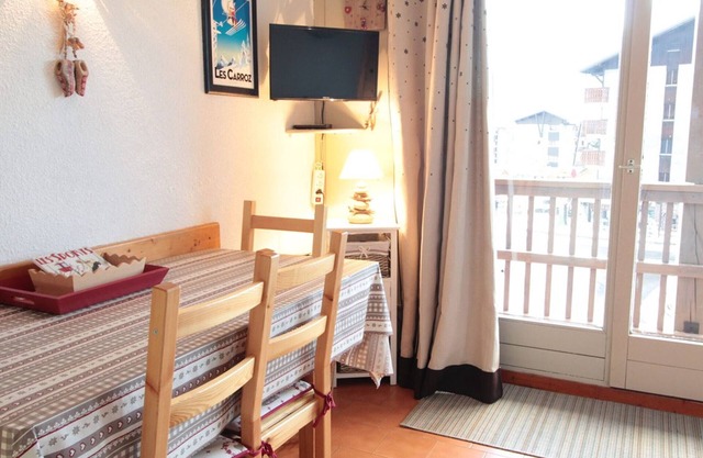 Studio Central pour 4 pers. avec Balcon, Parking et Accès Facile aux Pistes