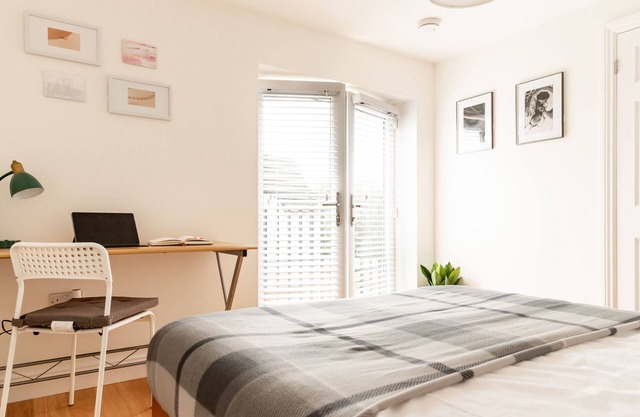 Studio close to Hospitals and Universities