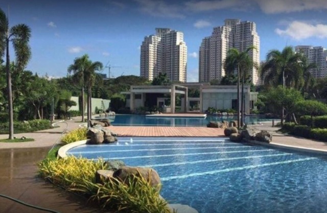 STUDIO CONDOMINIUM- SHORT/LONG STAY APARTMENT WITH SWIMMING POOL