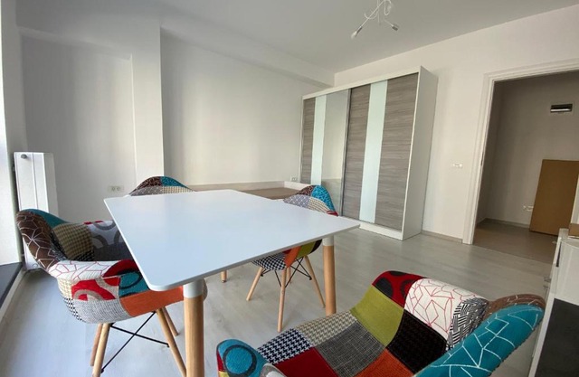 Studio Galaxy Plaza Residence Sector 6