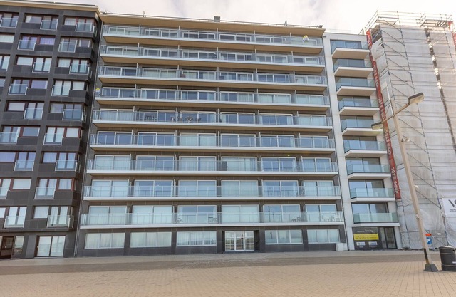 Studio in Ostend with Sea View