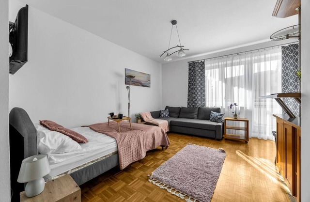 Studio Metro Natolin - Balcony - by Rentujemy