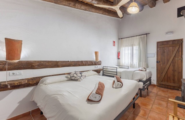 Studio 'Pato' with Mountain View and Private Garden