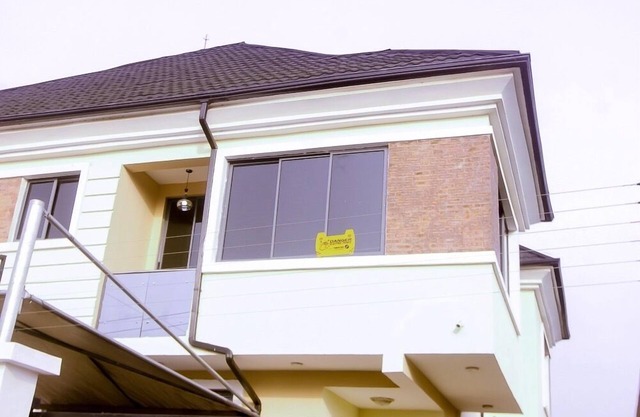 Stunning 3-Bed House in Lagos