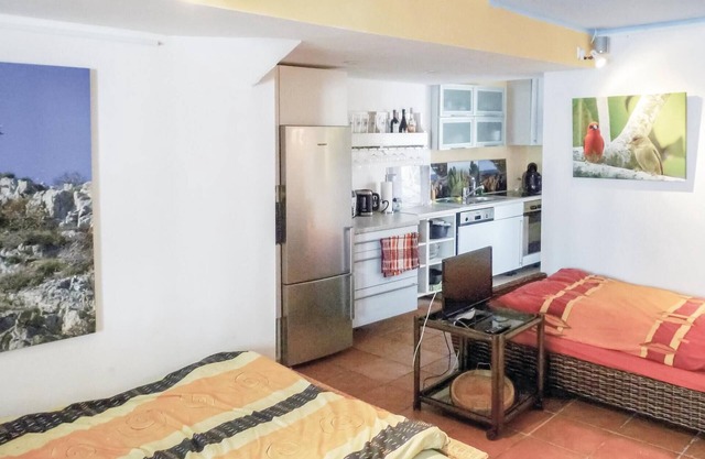 Stunning apartment in Linz am Rhein