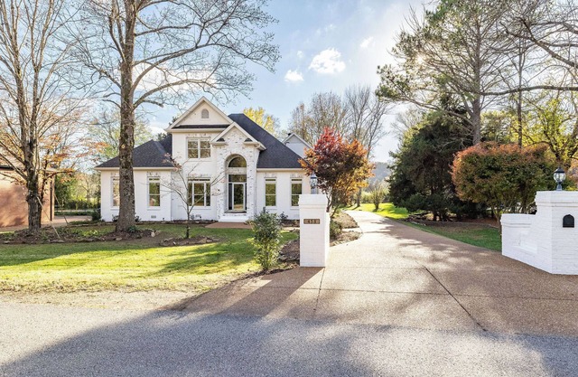 Stunning Designer Home adjacent to the Harpeth River just outside of Nashville