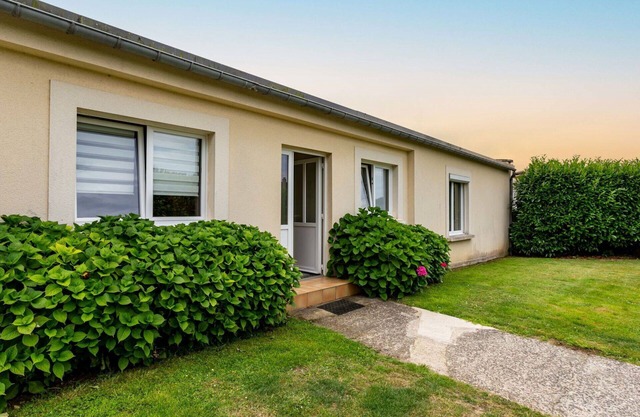 Stunning private villa for 6 people with WIFI, TV, terrace, pets allowed and parking