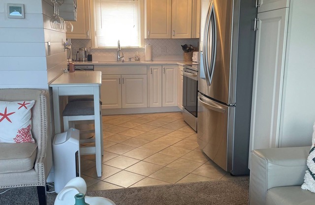 Stunning Furnished Beachfront Townhouse in Oceanview