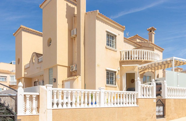 Stunning home in Orihuela Costa