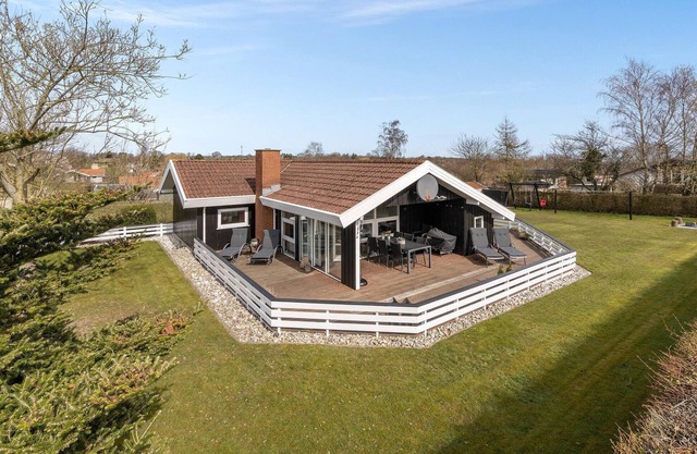 Stunning home in Hejls with WiFi