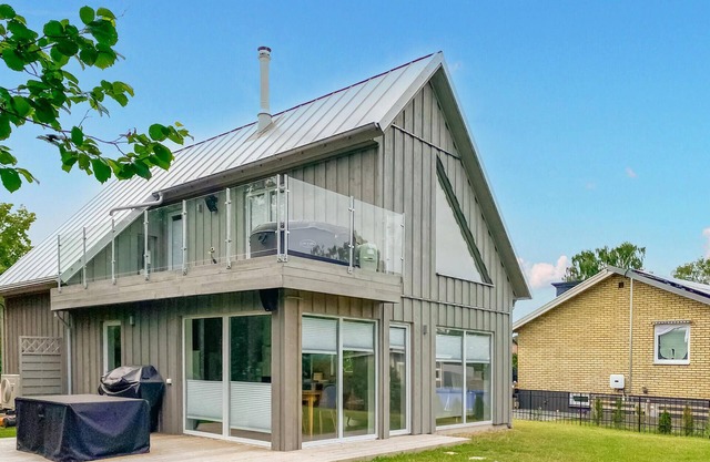 Stunning home in Timmernabben with WiFi