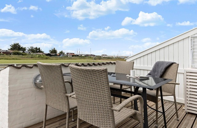 Stunning home in Vestervig with kitchen