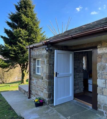 Stunning location on Pendle Hill