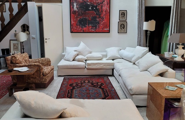 Stunning loft 4-bedroom in the heart of Venice, with AC and WiFi.