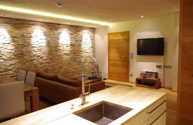 Stunning Modern Apartment - No.3 Max
