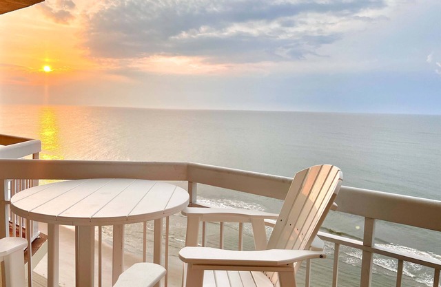 STUNNING OCEAN FRONT; new renovated space. Waters Edge 1207; W.E. 1207; WE 1207