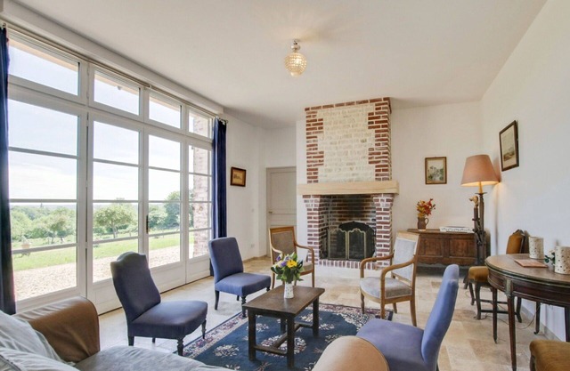 Stunning private villa for 8 guests with WIFI and TV