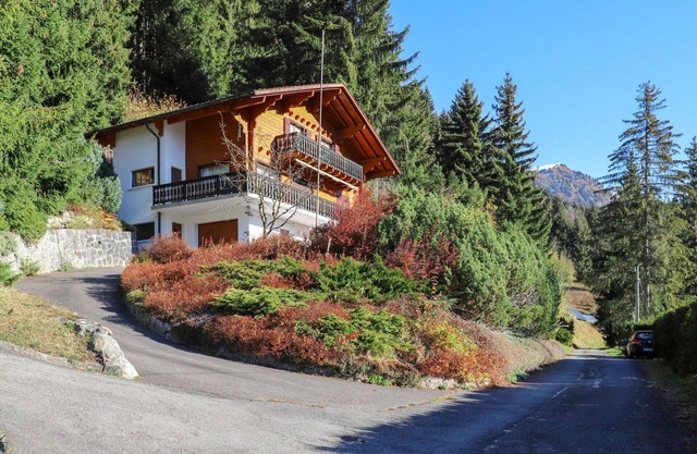 Stunning private villa for 8 people with WIFI, TV and balcony