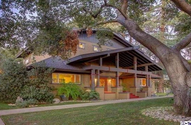 Stunning & Private Craftsman House