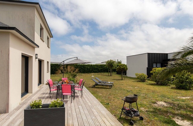 Stunning private villa for 6 people with WIFI, TV and terrace