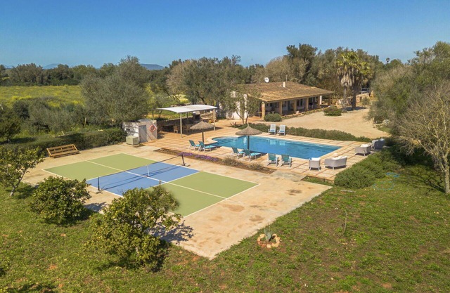 Stunning private villa for 6 people with WIFI, private pool, A/C, TV and terrace
