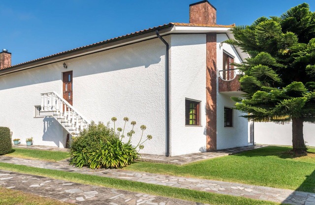 Stunning private villa for 8 people with WIFI, TV and terrace