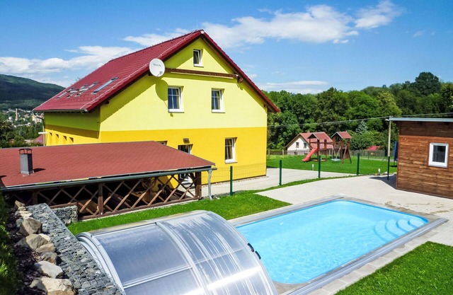 Stunning private villa for 18 guests with WIFI, private pool, hot tub, TV, patio and parking