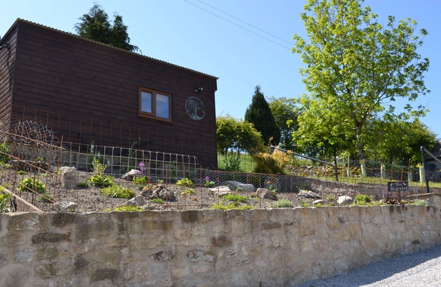 Stunning views Yorkshire Dales 3 Peaks | 10miles from Settle | The Warren Lodge