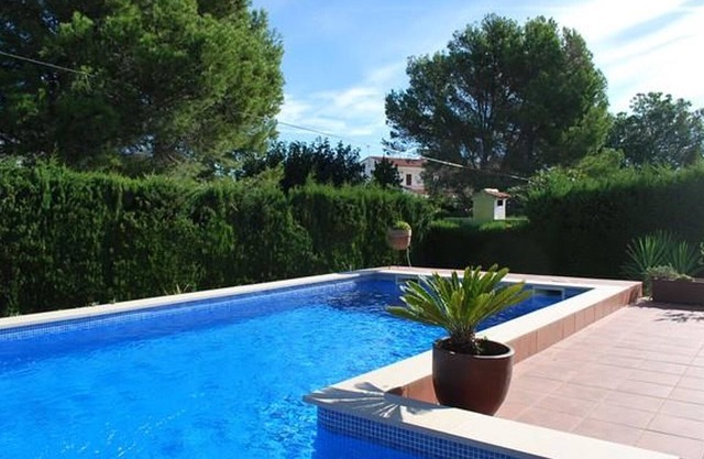 Stunning Villa: Private Pool, Garden, BBQ, Near Beach & Port in L'Ametlla de Mar