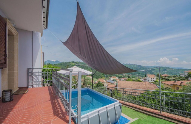 Stunning villa for 6 people with A/C, private pool, WIFI, TV and patio