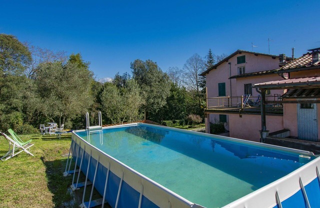 Stunning villa for 7 guests with private pool, WIFI, TV, terrace and pets allowed