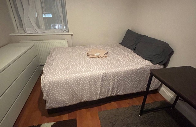 Stylish 1-Bed Apartment- Sleeps 3 w/Central Links