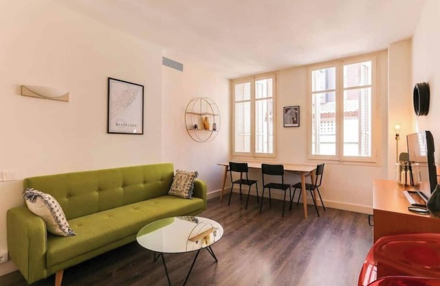 Stylish 2 bedroom in the best area of Barcelona